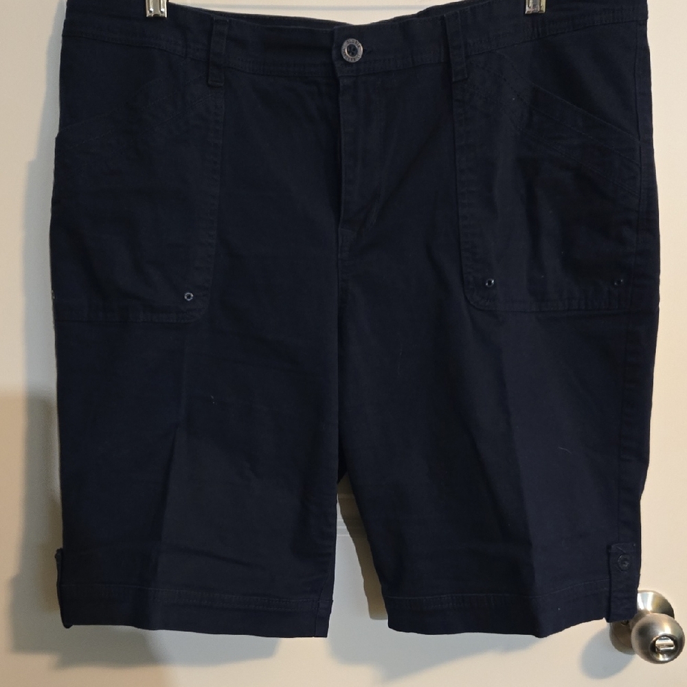Gloria Vanderbilt Navy Women's Shorts